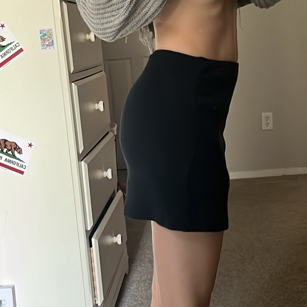 black mini skirt